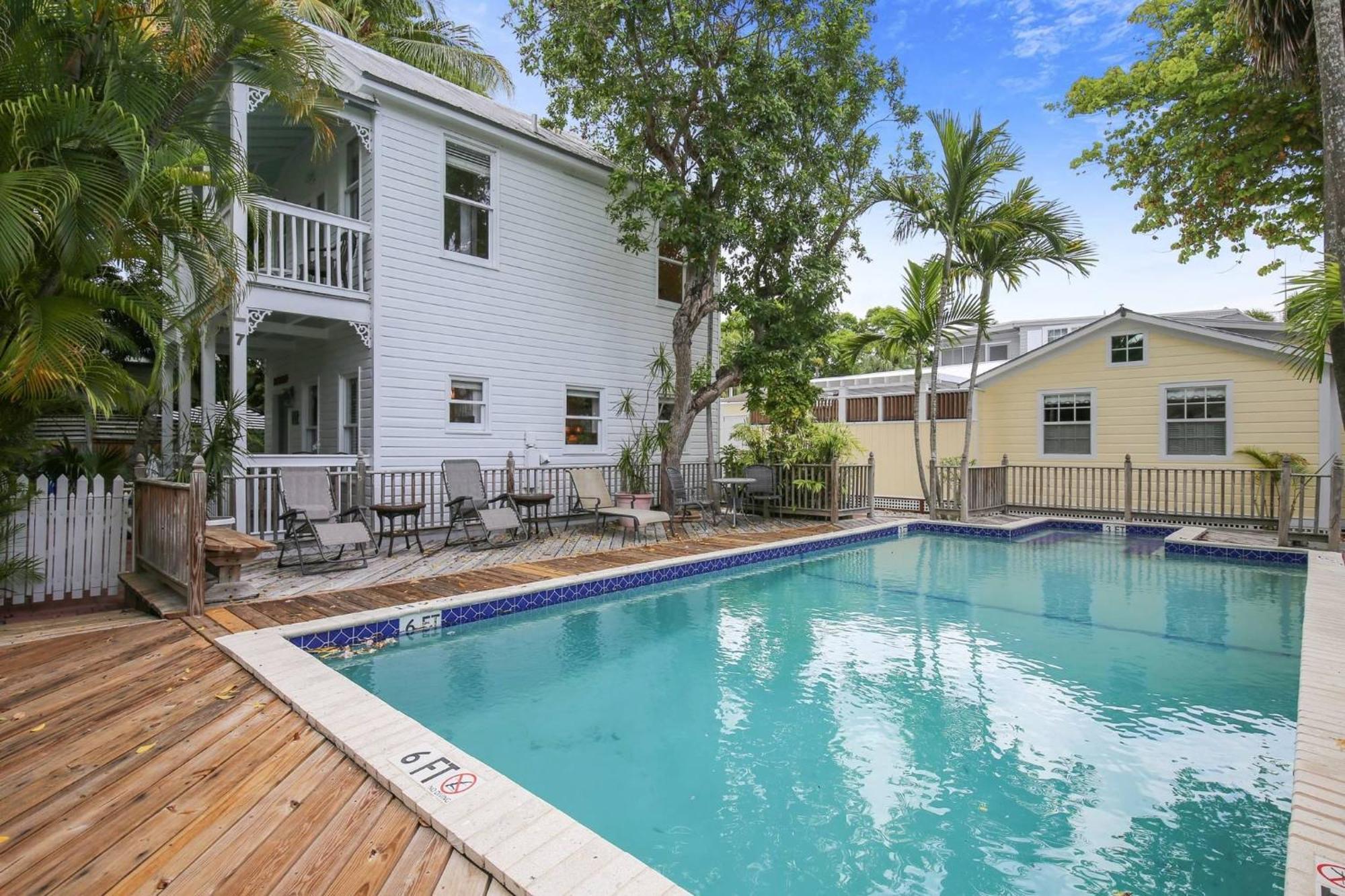 Land Of Love By Avantstay Pets Allowed Shared Pool Great Location Month Long Stays Only Key West Exterior foto